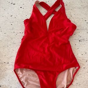 Albion red one piece M